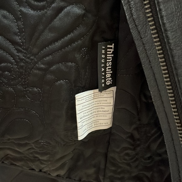 Danier Leather Jacket with fur - Picture 5 of 5